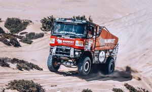 Punctured tires slowed down the leading truck