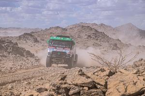 Both trucks started the Dakar in the top ten