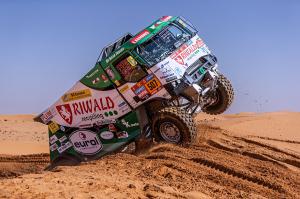 De Baar seventh, Huzink is definitely out of the Dakar