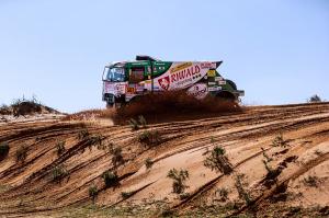 Vítězství týmu MKR Technology uzavřelo protrápené Rallye Maroko