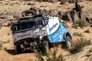 Triumph in the Desert: Gert Huzink's Hard-Won Victory in Dakar Rally's Ninth Stage