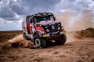 Van den Brink adds another silver on Silk Way